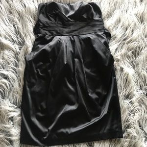 Women’s Lauren Conrad formal dress